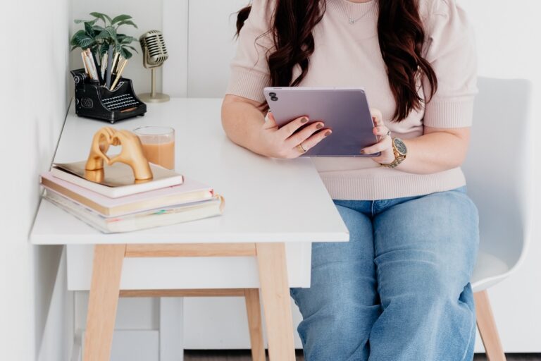 Should Everyone Have a Side Hustle?